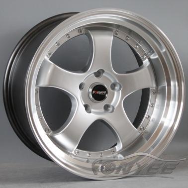 картинка Новые диски JNC 017 R18 5X114,3 ET25 J9,5 серебро + полированная полка магазин  StreetTuning 