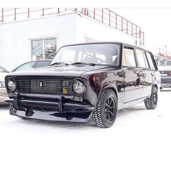 картинка Вихур Юбка Ken&Mary 3 мм для ВАЗ 2101 - 2107 магазин  StreetTuning 