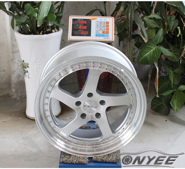 картинка Новые диски Rotiform TMB Flat R19 5х120 ET35 J8,5 серебро магазин  StreetTuning 