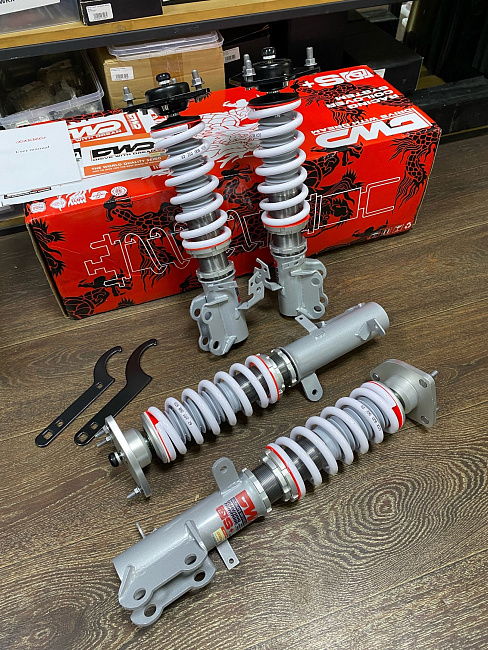 картинка Койловеры DWD Street series для Toyota Caldina 4WD 2nd Gen ST215 97-02 магазин  StreetTuning 