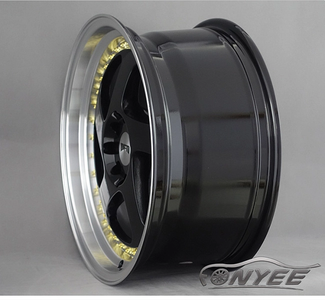 картинка Новые диски Rotiform TMB Flat R18 5х100/114,3 ET30 J8,5 черный глянец + золотистые болтики магазин  StreetTuning 