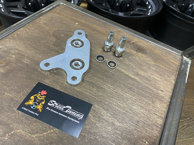 картинка Адаптер-переходник для подключения внешнего радиатора АКПП Mazda магазин  StreetTuning 