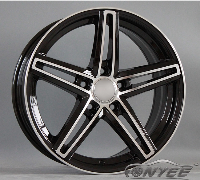 картинка Новые диски Vossen CV5 Replica R18 5X114,3 ET40 J8,5 черный глянец + серебро магазин  StreetTuning 