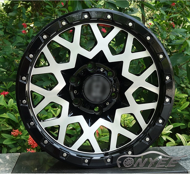картинка Новые диски Black Rhino Sprocket R16 6X139,7 ET-6 J8,5 черный глянец + серебро магазин  StreetTuning 