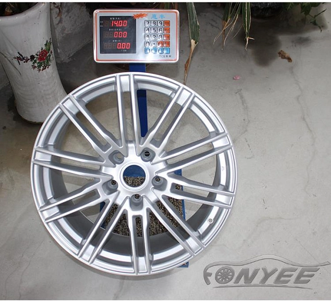 картинка Новые диски Porsche модель 2 R20 5X130 ET55 J9 серебро магазин  StreetTuning 