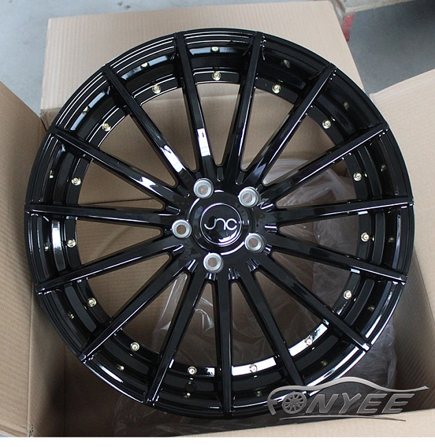 картинка Новые диски JNC 042 R20 5X114,3 ET38 J10 черные глянцевые + золотистые болтики магазин  StreetTuning 