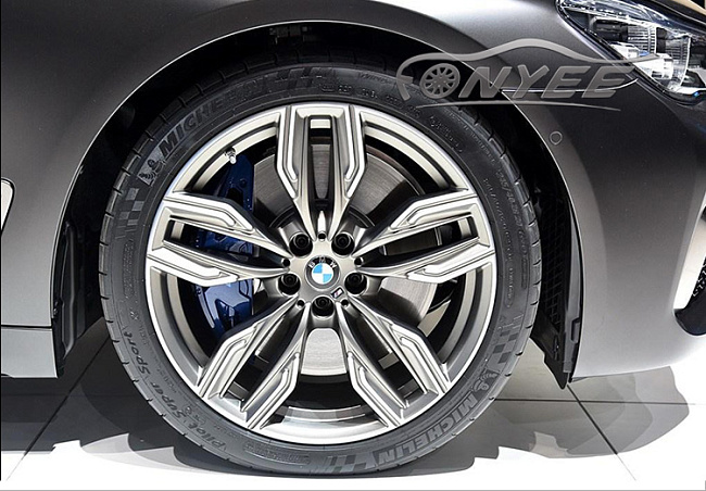 картинка Новые диски BMW 760 M STYLE R17 5X114,3 ET38 J7,5 черные магазин  StreetTuning 