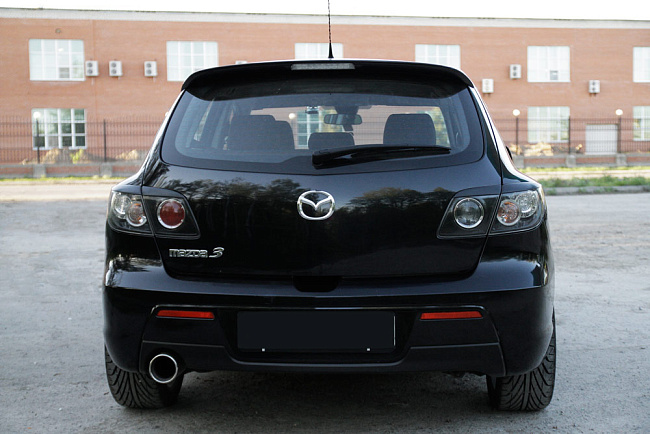 картинка Mazda 3 (хэтчбэк) 2003—2008 Накладки на задние фары (реснички) компл.-2 шт. магазин  StreetTuning 