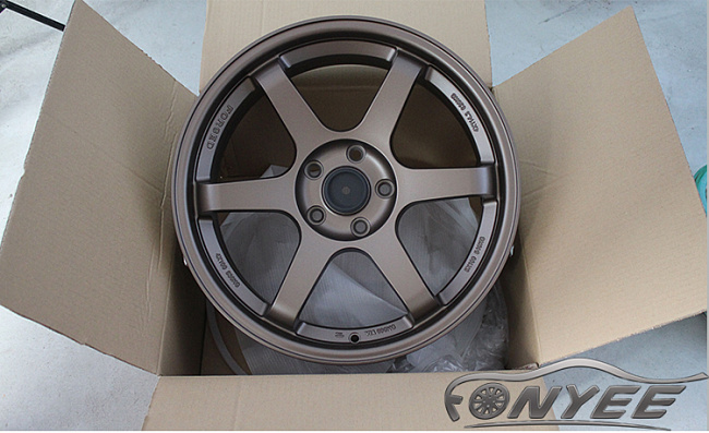 картинка Новые диски Rays TE37 R18 5X112 ET35 J9 цвет насыщенный бронзовый матовый магазин  StreetTuning 