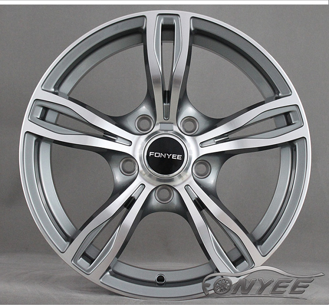 картинка Новые диски BMW F10 style R18 5x120 ET30 J8 серый + серебро магазин  StreetTuning 