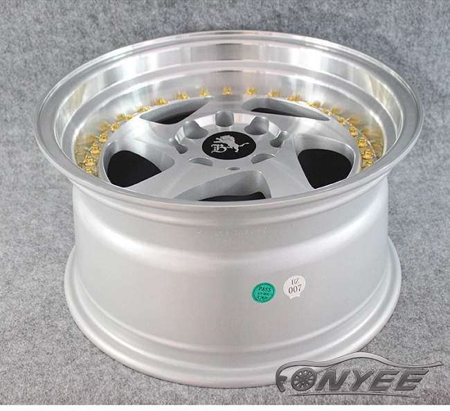 картинка Новые диски Rotiform TMB Flat R15 4х100/108 ET30 J7 серебро + золотистые болтики магазин  StreetTuning 
