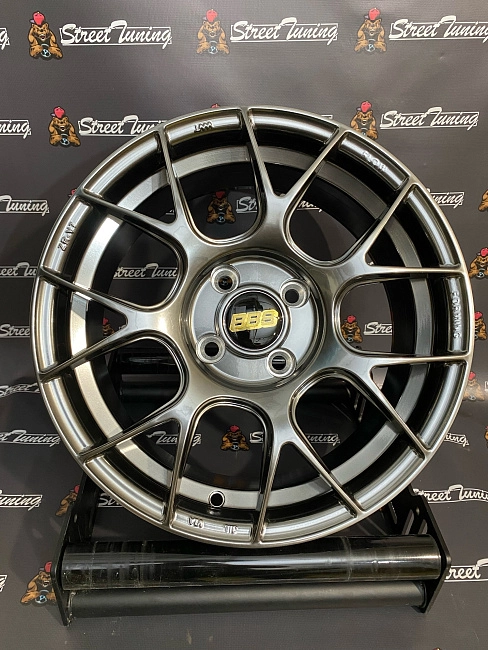 картинка Новые диски BBS R15 J6.5 ET38 4X100, Hyper Black магазин  StreetTuning 