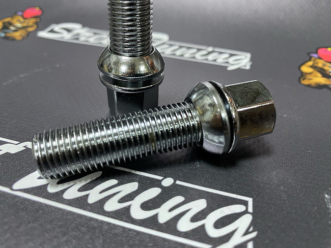 картинка Колесный болт Starleks M14x1.5 высота 45 мм, вращающаяся сфера, кл. 17 магазин  StreetTuning 