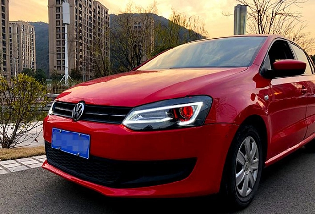 картинка Фары передние Volkswagen Polo 2010-2014 г магазин  StreetTuning 