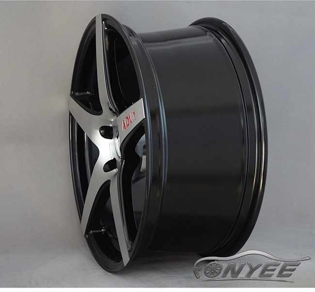 картинка Диски ADV.1 5 R18 J8 ET+35 5x108 черные матовые + серебро магазин  StreetTuning 