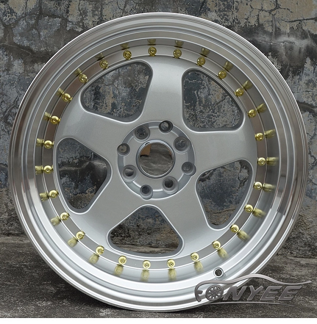 картинка Новые диски Rotiform R17 4x100-4x114,3 ET10 J10 серебро + полированная полка магазин  StreetTuning 
