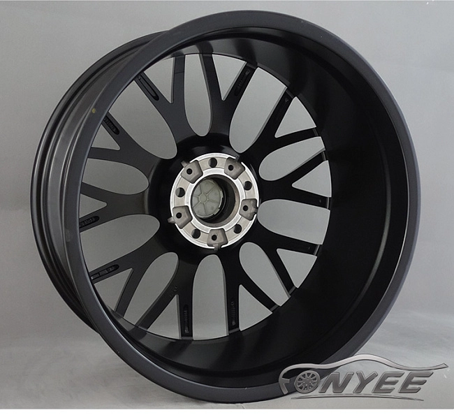 картинка Новые диски BMW Double Spoke 405M R20 5x120 ET35 J9,5 черный глянец + серебро магазин  StreetTuning 