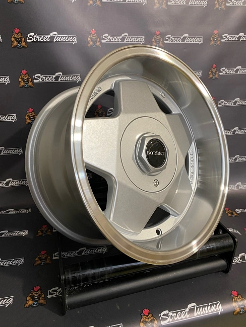 картинка Новые диски Borbet A R15 J8 ET15 4X100/4X114.3, Silver магазин  StreetTuning 