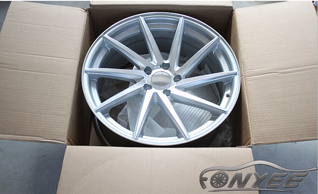 картинка Новые диски Vossen CVT-L Replica R19 5X114,3 ET30 J10 серебристые магазин  StreetTuning 