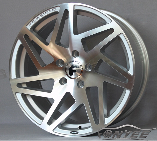 картинка Новые диски Forgiato Monoleggera FINESTRO-M R17 J8 ET+35 5x112 серебро магазин  StreetTuning 