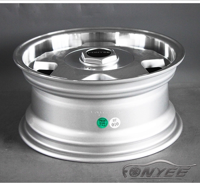 картинка Новые диски Borbet A R17 4х100/4x114,3 ET25 J10 серебро + полированная полка магазин  StreetTuning 