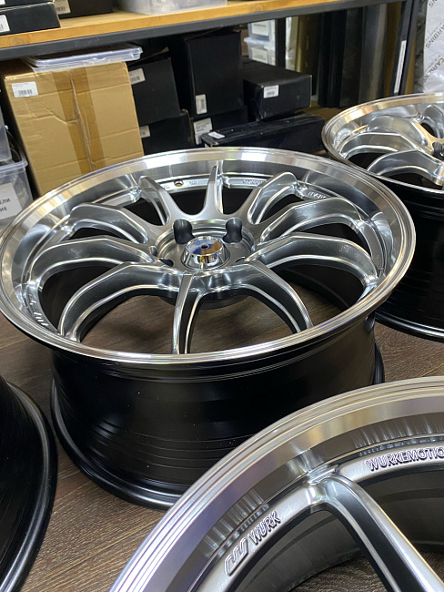 картинка Новые диски RAYS R18 J8.5 ET33 5X114.3, Hyper Black магазин  StreetTuning 