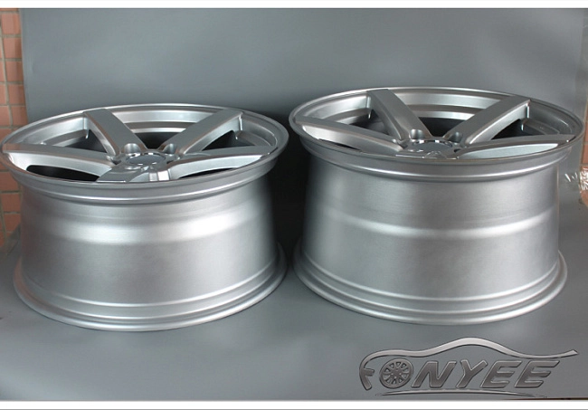 картинка Новые диски Vossen CV3 Replica R20 5X112 ET40 J10 серебро магазин  StreetTuning 