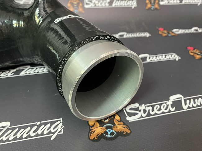 картинка Патрубок турбины StreeTuning для Subaru Impreza GRB/GH8 VER10 магазин  StreetTuning 