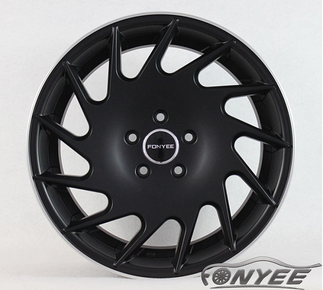 картинка Новые диски Vossen VLE1-L Replica R18 4X100 ET38 J8,5 черный мат + серебро магазин  StreetTuning 