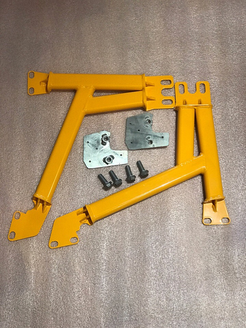 картинка Комплект усилителей (2 распорки) под передние крылья для Subaru Forester SF магазин  StreetTuning 