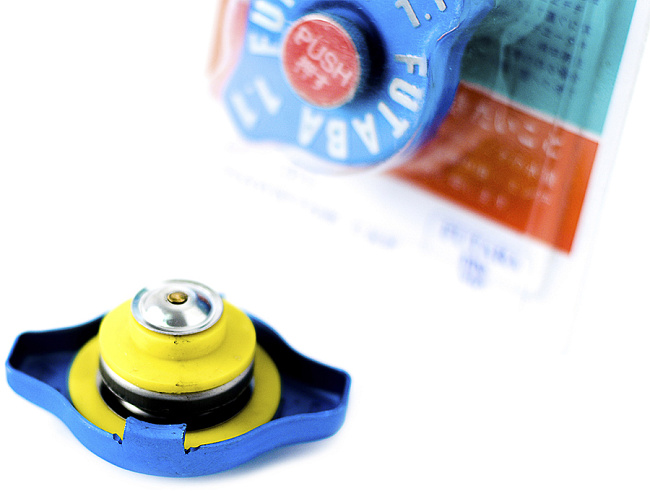 картинка Крышка радиатора Futaba R125-VI 1.1 атм магазин  StreetTuning 