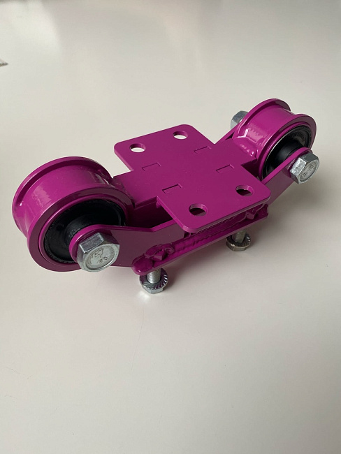 картинка Усиленная опора трансмиссии для Lexus LS400, Toyota Celsior UCF20/21 магазин  StreetTuning 