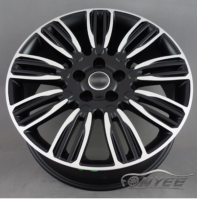 картинка Новые диски RANGE ROVER VELAR R19 5x120 ET45 J8 черный мат + серебро магазин  StreetTuning 