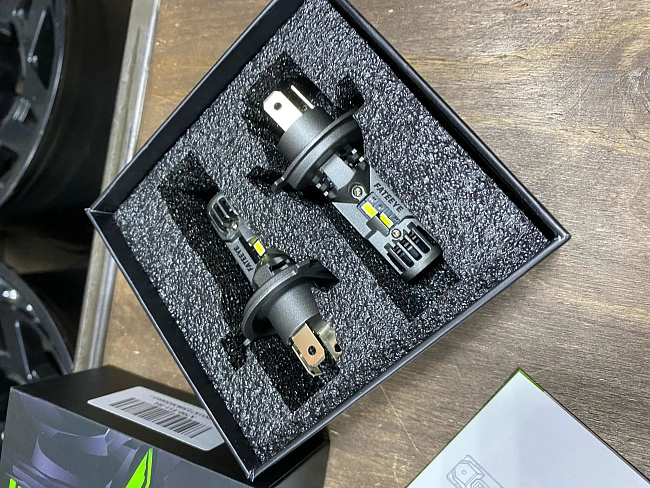 картинка Автомобильные светодиодные лампы FATEEYE F11 Led - H4 6500к, комплект 2 шт магазин  StreetTuning 