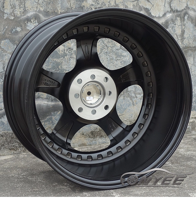 картинка Новые диски WORK Meister S1 R17 4х100-114,3 J9 ET20 черные магазин  StreetTuning 
