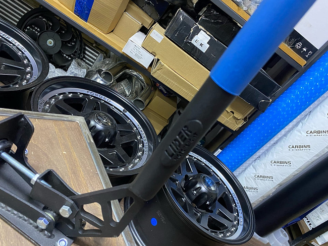 картинка Ручник гидравлический Lider, с термоусадкой магазин  StreetTuning 