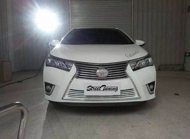 картинка Передние фары для Toyota Corolla 160 2014-2016 г магазин  StreetTuning 
