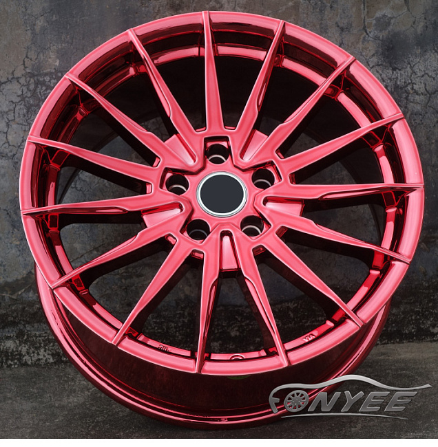 картинка Новые диски WORK URBANZONE FERVORE R18 5X114,3 ET35 J8,0 красный хром магазин  StreetTuning 