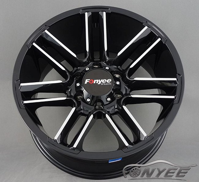 картинка Новые диски K-II RacingLine R18 6х139,7 ET20 J9 серебро + черный магазин  StreetTuning 