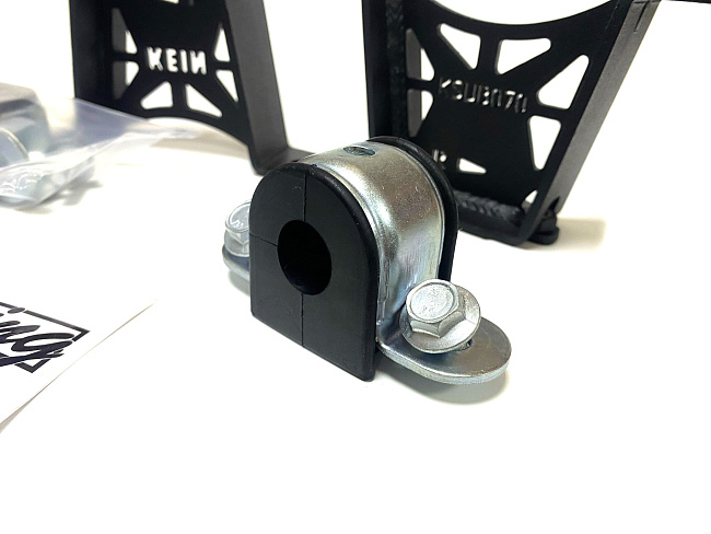 картинка Усиленный крепеж заднего стаба диаметром 20 ММ Subaru Forester магазин  StreetTuning 