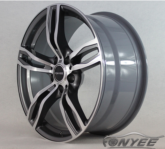 картинка Новые диски BMW F10 style R19 5x120 ET35 J8,5 серый + серебро магазин  StreetTuning 