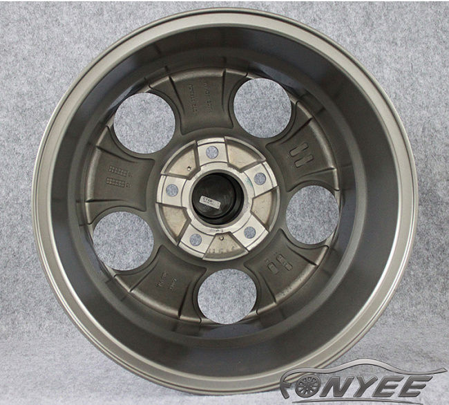 картинка Новые диски Rugged Ridge Drakon R17 5X127 ET10 J8,5 серый глянец магазин  StreetTuning 