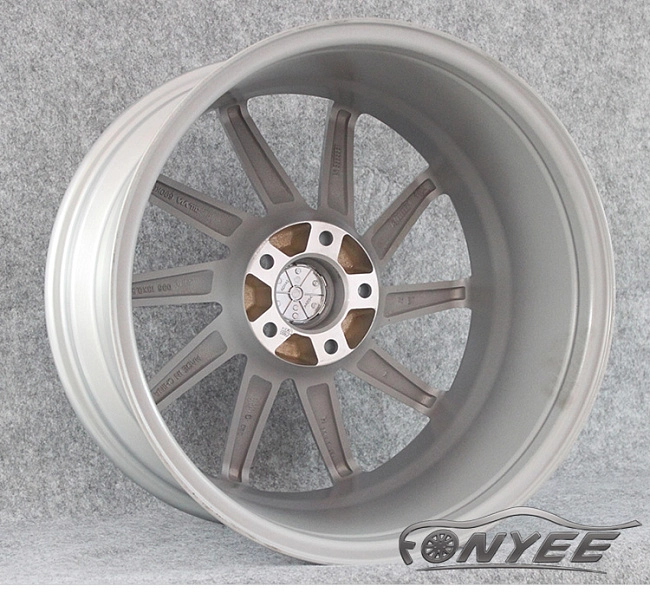 картинка Новые диски Vossen CVT-R Replica R19 5X114,3 ET35 J10 серебристые магазин  StreetTuning 