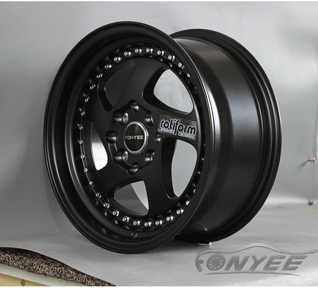 картинка Новые диски Rotiform TMB Flat R15 4х100/114,3 ET30 J7 черный мат + серебристые болтики магазин  StreetTuning 