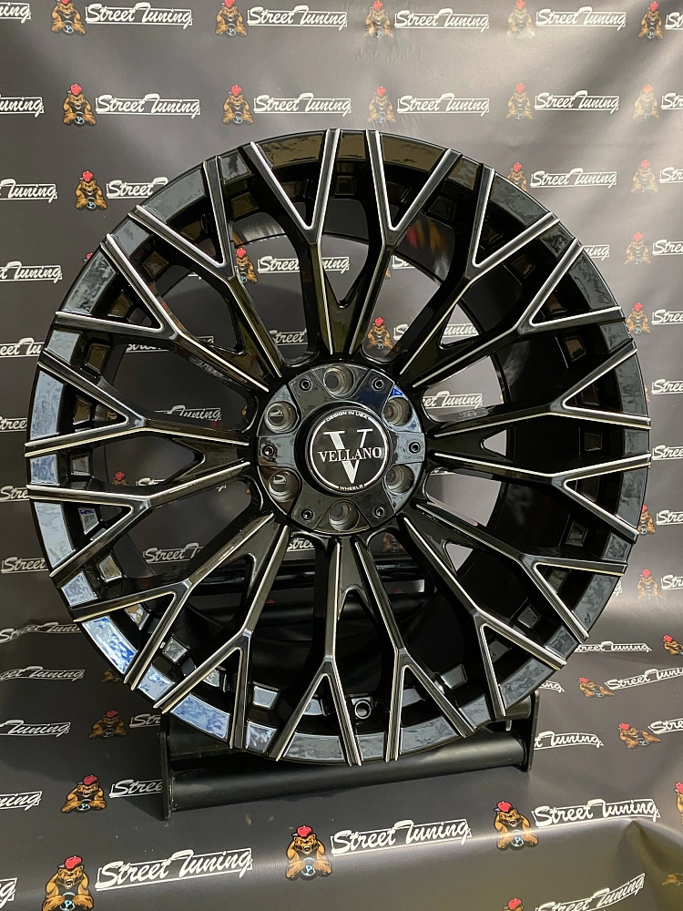 картинка Новые диски Vellano R20 J10 ET(-18) 6x139.7/6x135 Black от магазина  StreetTuning