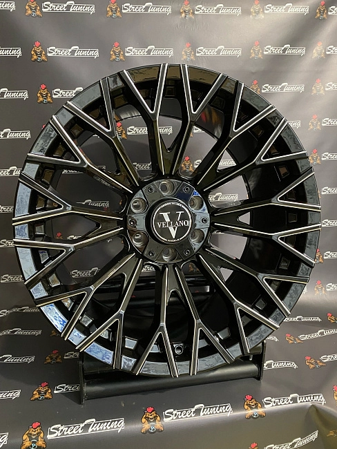 картинка Новые диски Vellano R20 J10 ET(-18) 6x139.7/6x135 Black магазин  StreetTuning 