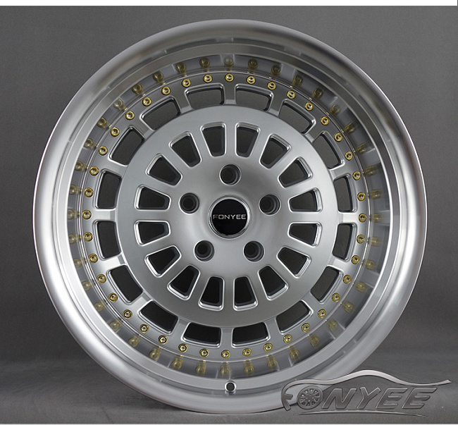 картинка Новые диски ESM 015 R19 5x120 ET25 J11 серебро + золотистые болтики магазин  StreetTuning 