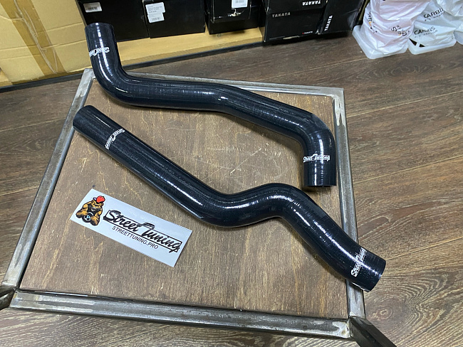 картинка Патрубки радиатора STREETTUNING для Toyota Corona Premio st215 3s-fe магазин  StreetTuning 