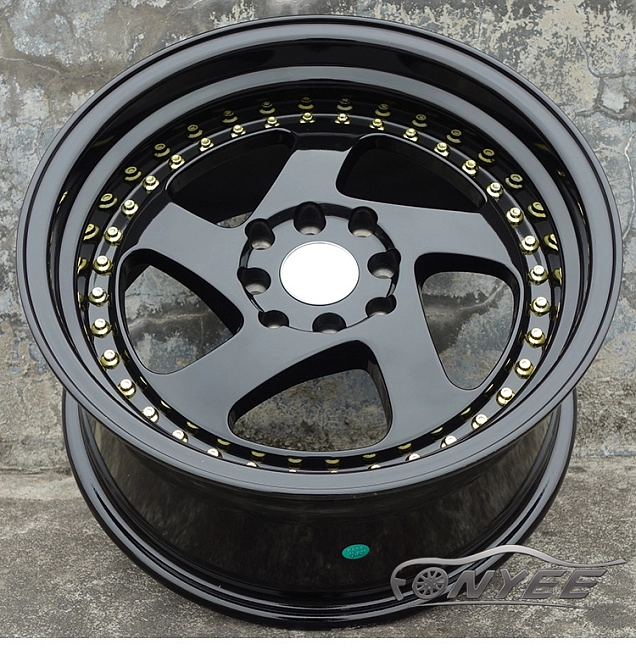 картинка Новые диски Rotiform TMB Flat R18 5х100/114,3 ET30 J8,5 черный глянец + золотые болтики магазин  StreetTuning 