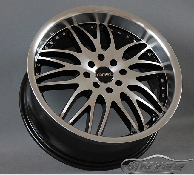 картинка Новые диски Fonyee sports 3 R17 J7,5 ET38 5x114,3/5x100 черный + серебро магазин  StreetTuning 